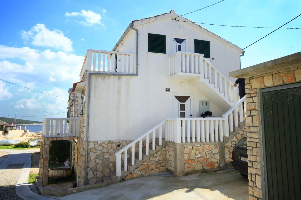 Apartments By The Sea Rukavac, Vis - 2478 ภายนอก รูปภาพ