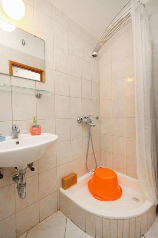 Apartments By The Sea Rukavac, Vis - 2478 ภายนอก รูปภาพ
