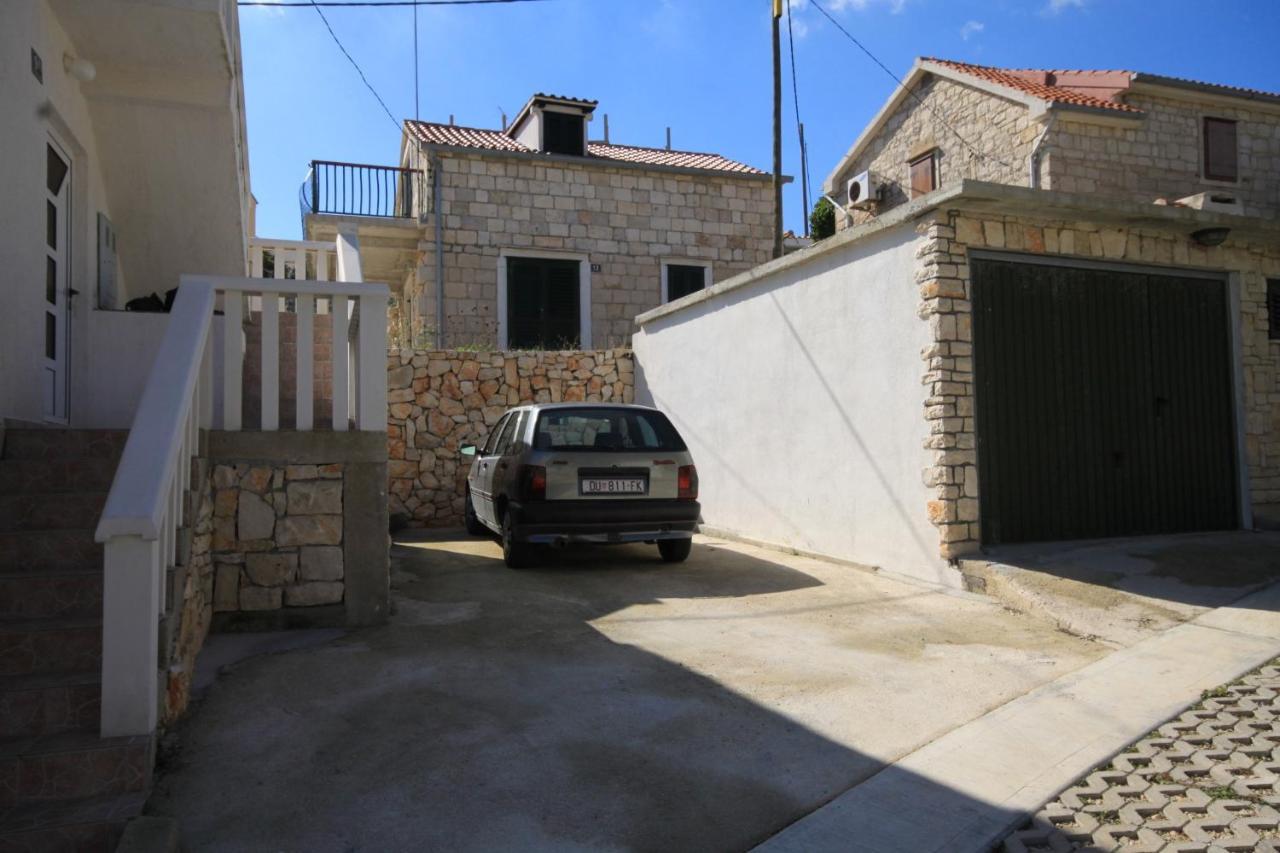 Apartments By The Sea Rukavac, Vis - 2478 ภายนอก รูปภาพ