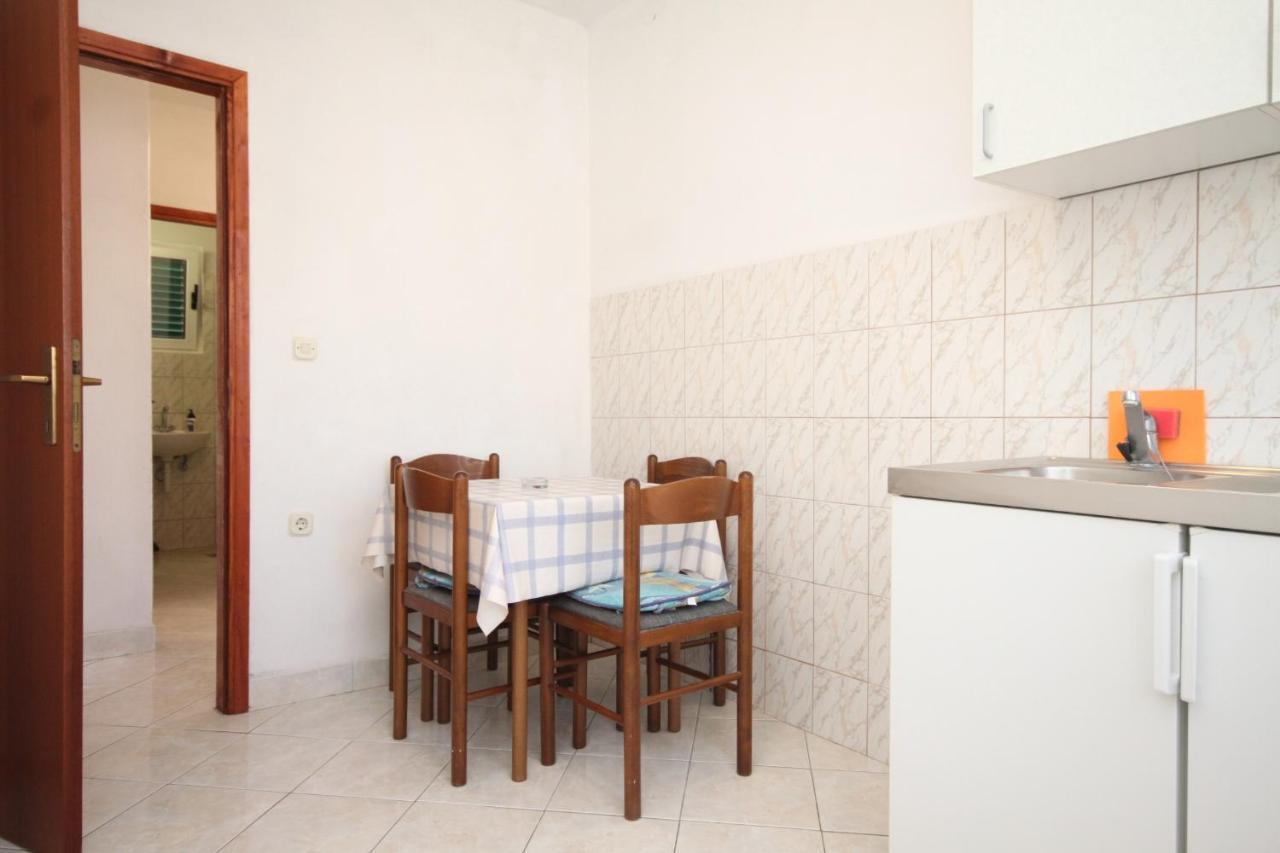 Apartments By The Sea Rukavac, Vis - 2478 ภายนอก รูปภาพ