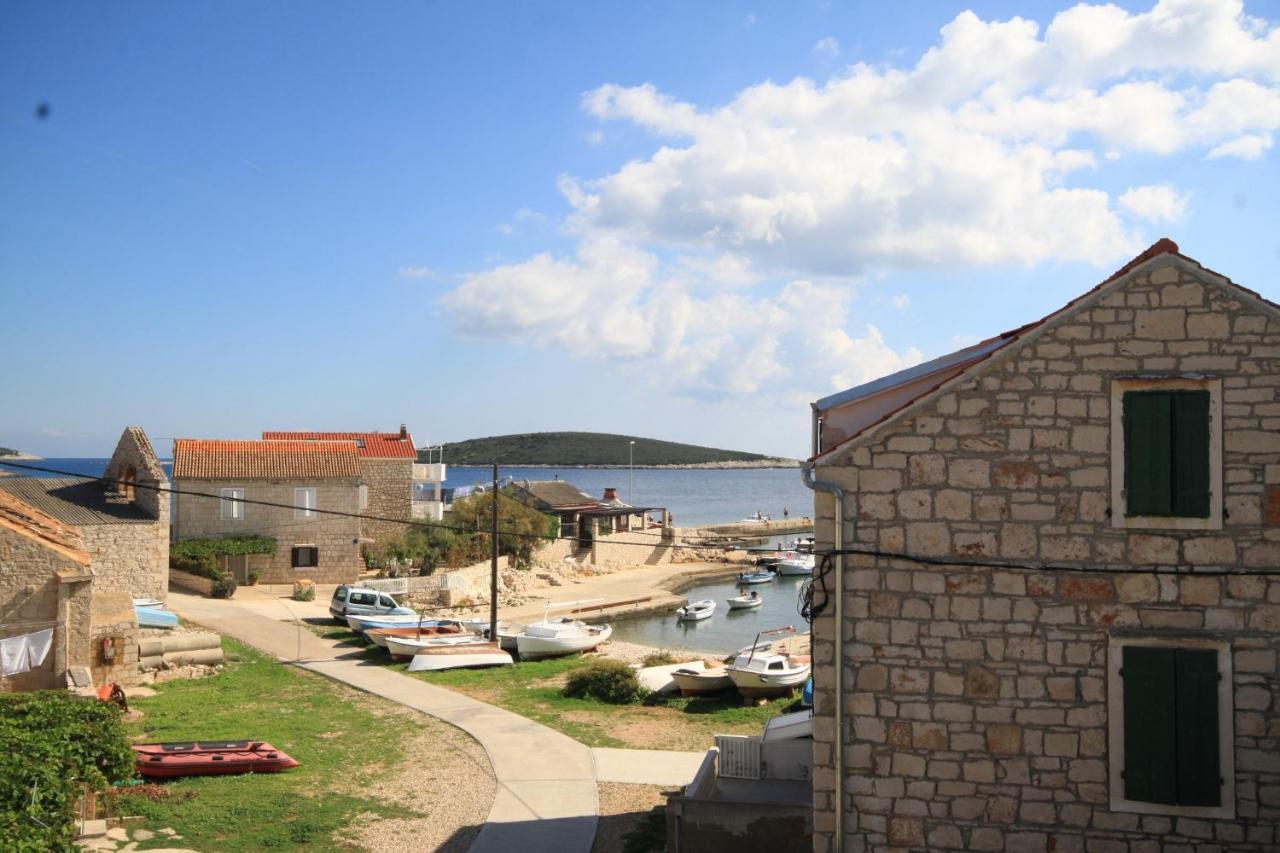 Apartments By The Sea Rukavac, Vis - 2478 ภายนอก รูปภาพ