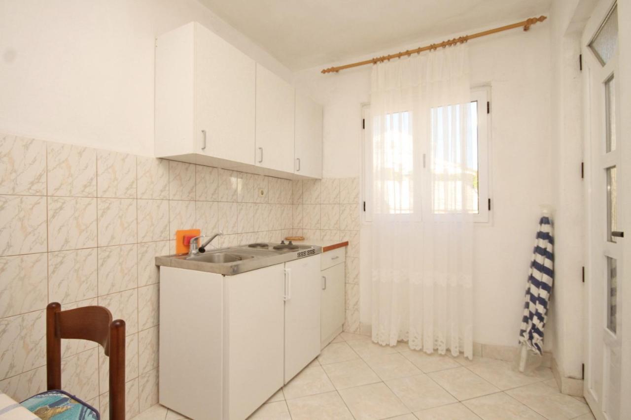 Apartments By The Sea Rukavac, Vis - 2478 ภายนอก รูปภาพ